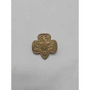 Vintage Girl Scouts of America Gold Lapel Pin Badge GS